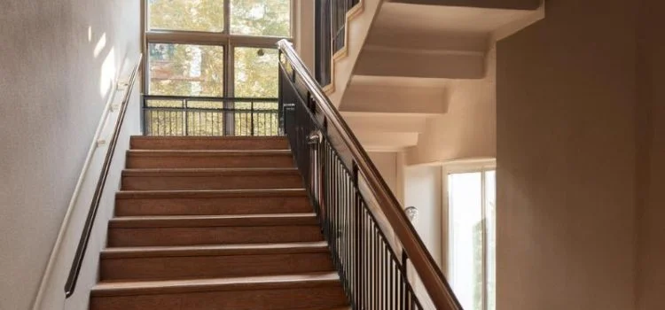 . Sa Har Kan Trapphusmalning Forlanga Fastighetens Livslangd x