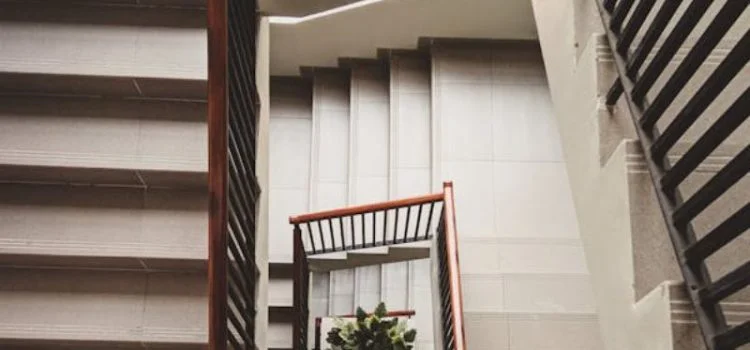 . Renovering av Entrepartier – Forsta Intrycket Raknas x ()