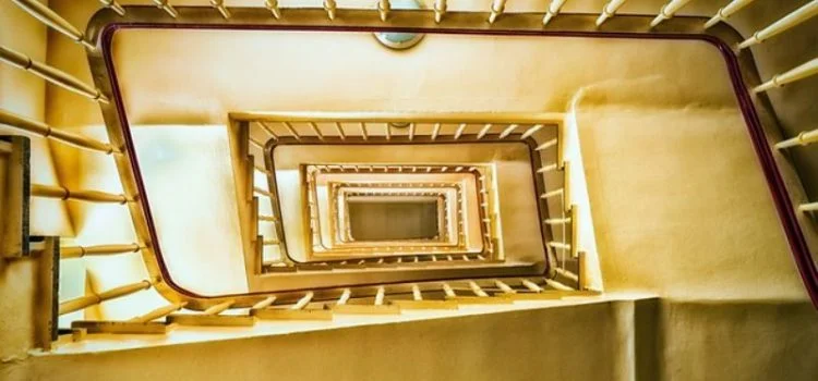 . Golvslipning for Stengolv – Nar Ar Det Dags x