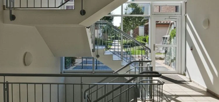 . Entrepartier och Dorrautomatik – En Perfekt Kombination for Sakerhet och Bekvamlighet x